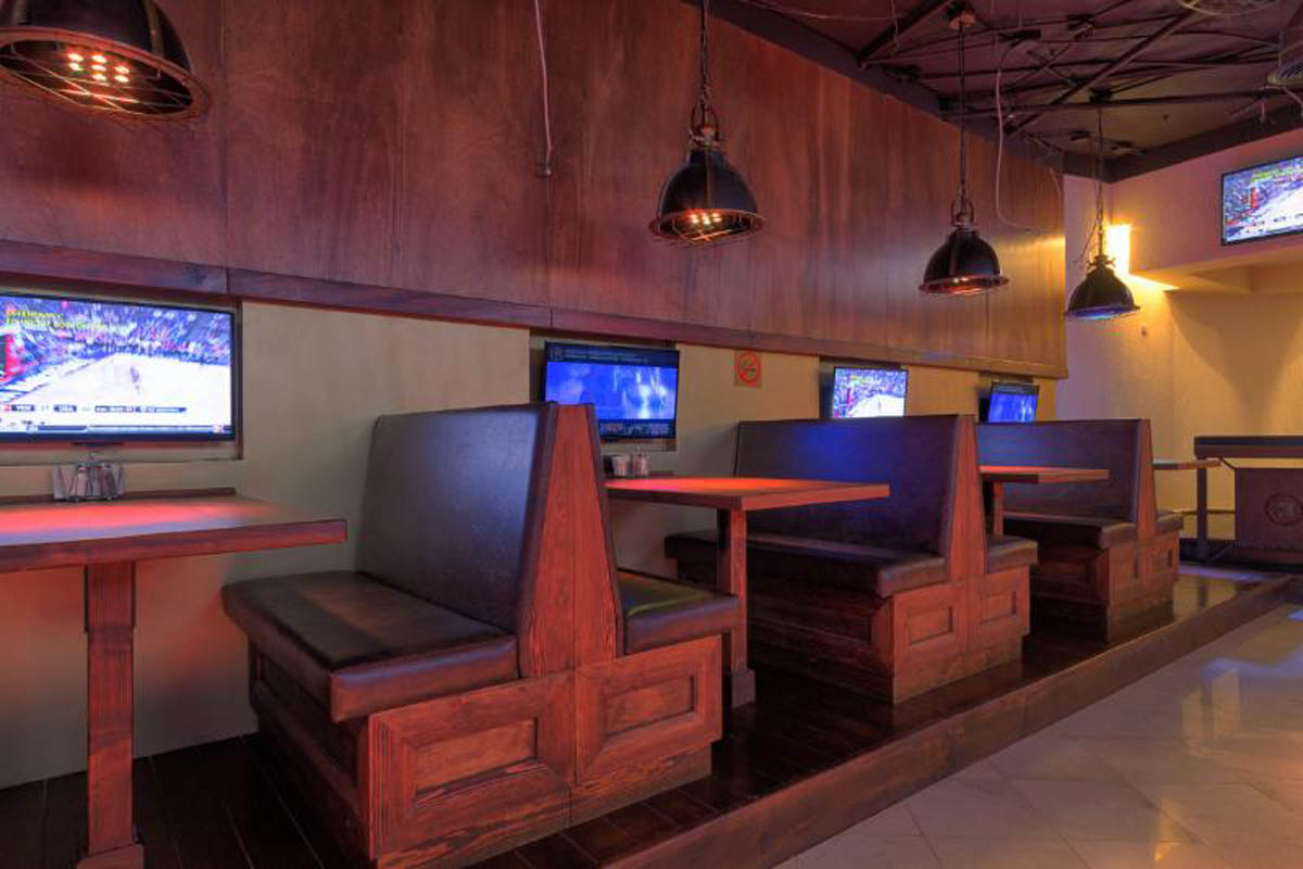 Sonoran Sky Resort Proudly Presents La Cantina Sports Bar