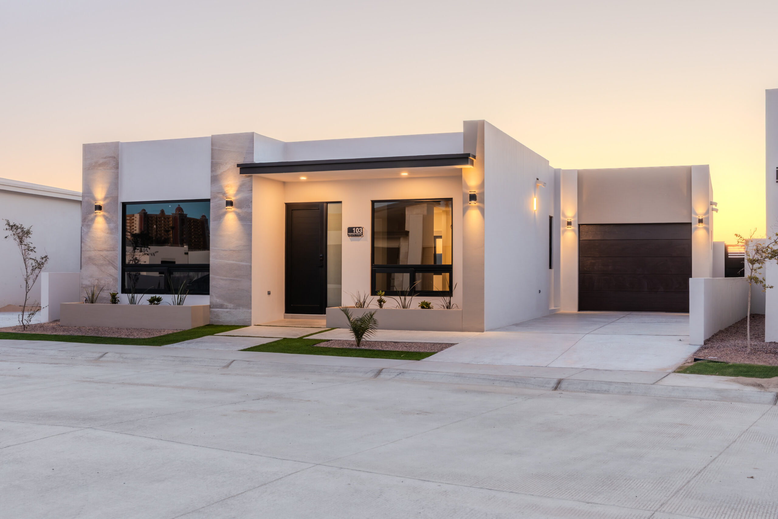 Viviente at Sandy Beach Begins Phase 2 Sales